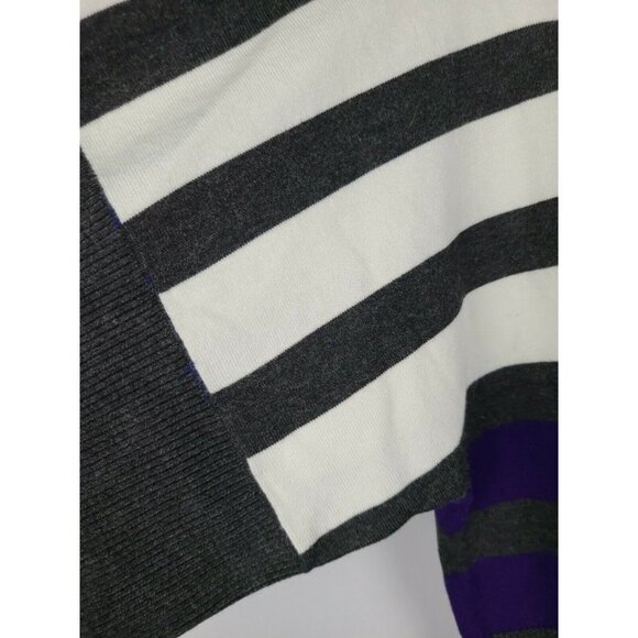 CABLE & Gauge White Gray Striped Knit Top Size M - Picture 3 of 8